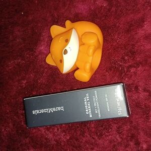 🆕️ Mineral-based Talc-free Setting Powder with SPF 25 Retractable Brush